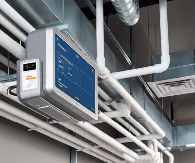 Sensor IoT untuk kelembaban udara yang terintegrasi dengan sistem chiller modern di kota beriklim lembab Sensor IoT untuk kelembaban udara yang terintegrasi dengan sistem chiller modern di kota beriklim lembab.